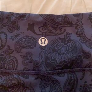 Lululemon Capris